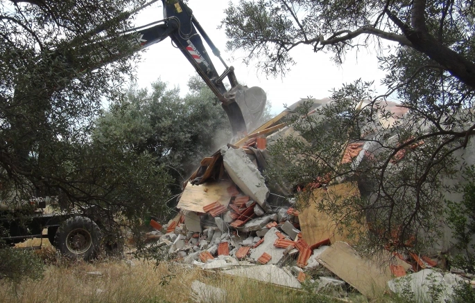 Menteşe'de Kaçak Yapılaşmaya Geçit Yok: 60'a Yakın Bina Yıkıldı