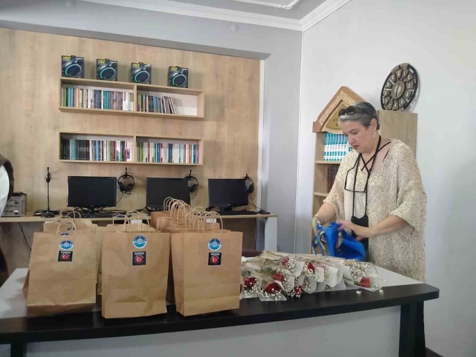 &Ccedil;ınarlarla Fidanlar projesi: G&ouml;lc&uuml;k&rsquo;te huzurevi sakinleri ve &ccedil;ocuklar 6 k&ouml;y&uuml; gezdi 3