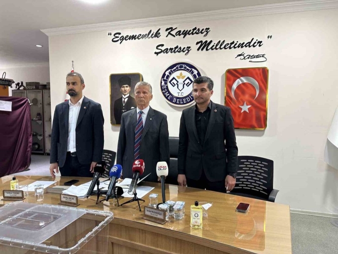 Eşme Belediye Başkan vekilliğine Zeki Işık seçildi 1