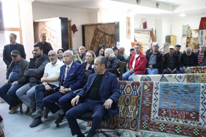 Eşme Belediye Başkan vekilliğine Zeki Işık seçildi 5