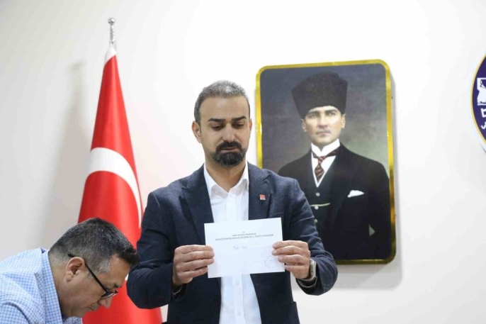 Eşme Belediye Başkan vekilliğine Zeki Işık seçildi 6