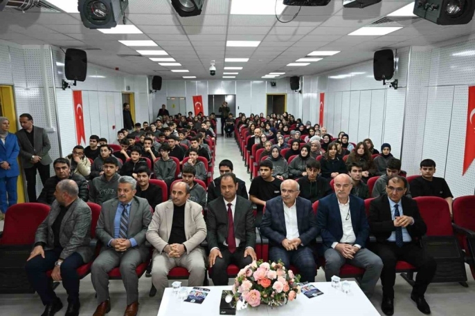 Malatya Küllerinden Doğuyor: Başkan Er\