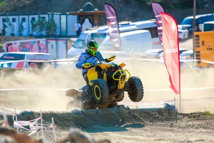 Ağrı Dağı eteklerinde nefes kesen mücadele: Endurocular 3200 rakıma tırmanacak! 4