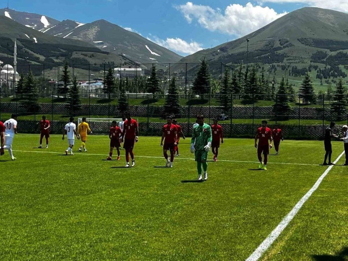 Amatör futbolun kalbi Erzurum\