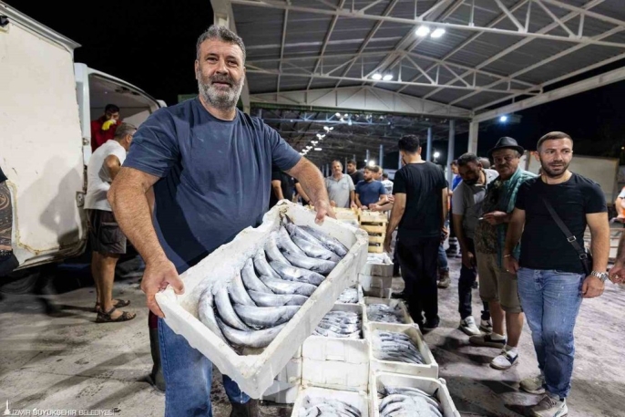 Başkan Tugay, yeni av sezonunun ilk mezadına katıldı 4