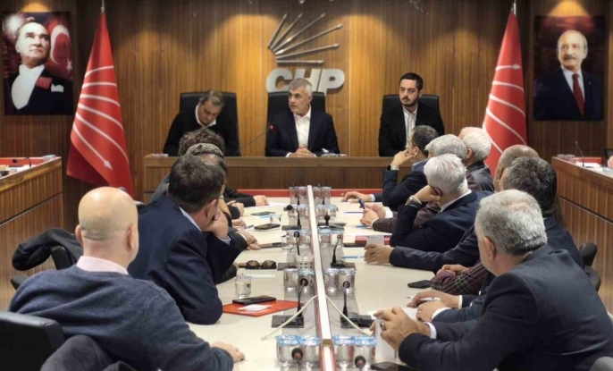 CHP İstanbul İl Başkanı Yüksel, ilçe başkanlarıyla toplantı gerçekleştirdi 1