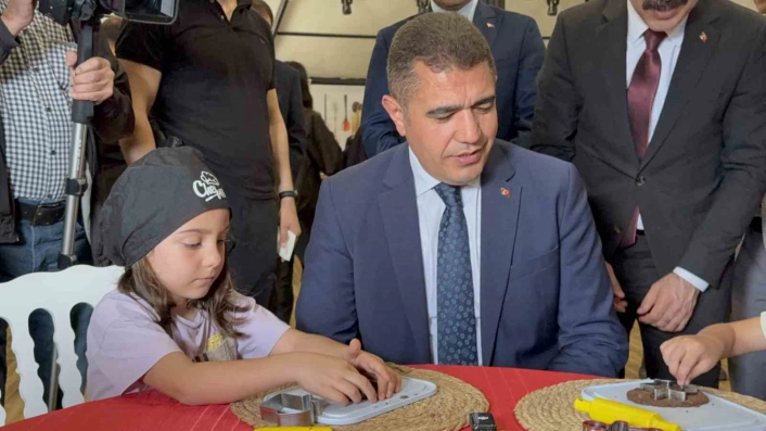 Yabancı katılımcılar Düzce yemeklerine hayran kaldı