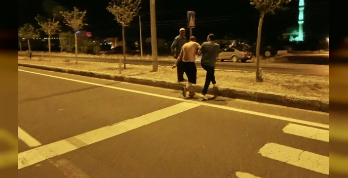 Aksaray'da alkollü şahıs karayolunda tehlikeli hareketler sergiledi