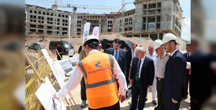 Ay Yıldız Projesi: Bakanlar Güler ve Kurum, Ankara'daki yeni karargahı inceledi