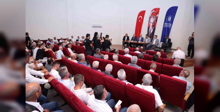 Bozbey, Mustafakemalpaşa'da: Çiftçilere mazot desteği müjdesi