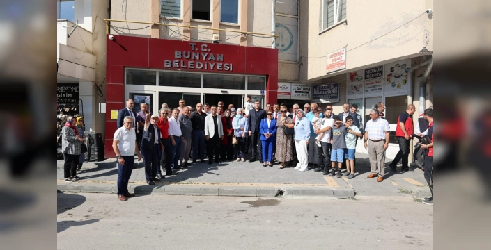 Bünyan'da engellilere akülü araç ve tekerlekli sandalye dağıtımı