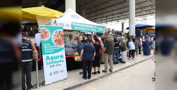 Bursa'da aşure ikramı: Birlik ve beraberlik vurgusu