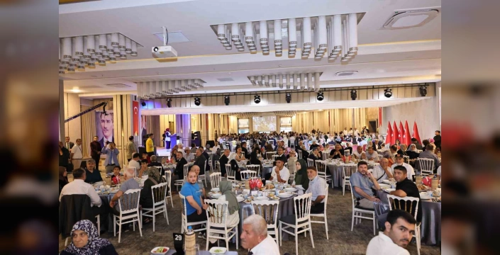 Çorum'da 15 Temmuz Anması: Vali Çalgan, şehit aileleri ve gazilerle bir araya geldi