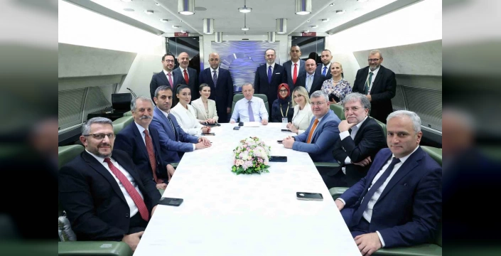 Erdoğan, Kıbrıs'ta iki devletli çözümden taviz vermeyeceklerini açıkladı