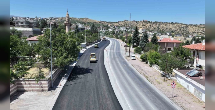 Hacılar'da Kayseri Caddesi yenilendi: Özdoğan, çalışmaları yerinde inceledi