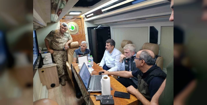 Kahramanmaraş'ta Orman Yangını: 18 Ev Boşaltıldı, 3 Ev Yandı