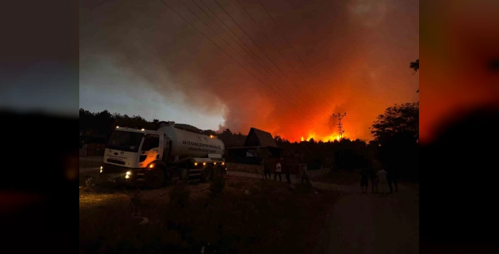 Karabük'te orman yangını: 6 saattir söndürme çalışmaları sürüyor