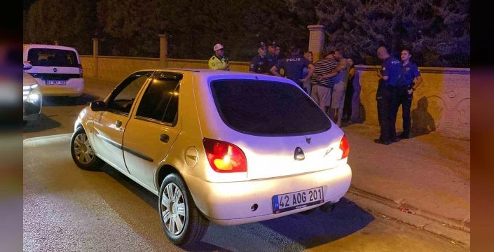 Konya'da alkollü ve ehliyetsiz sürücü kovalamacası: Gazetecilere saldırı