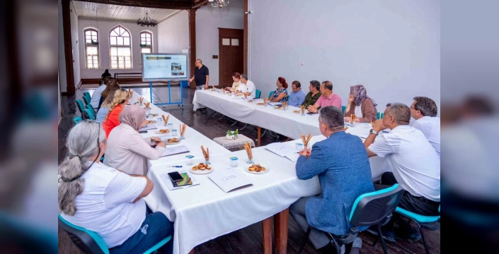 Menteşe'de hayat boyu öğrenme komisyonu toplantısı: Eğitimde iş birliği vurgusu