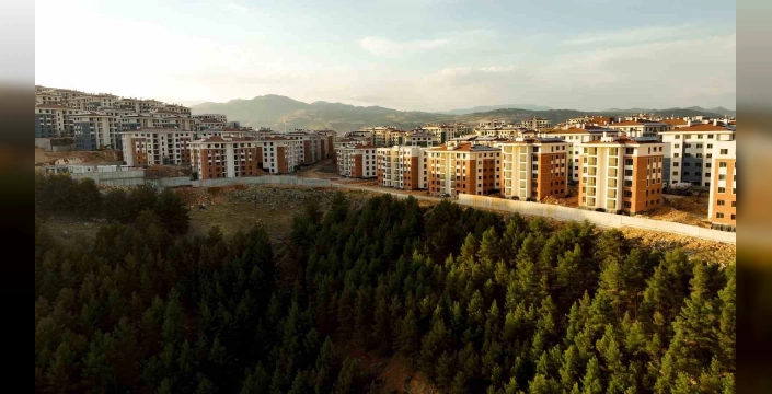 Murat Kurum: İndere’de 9 bin 532 konut teslim edildi