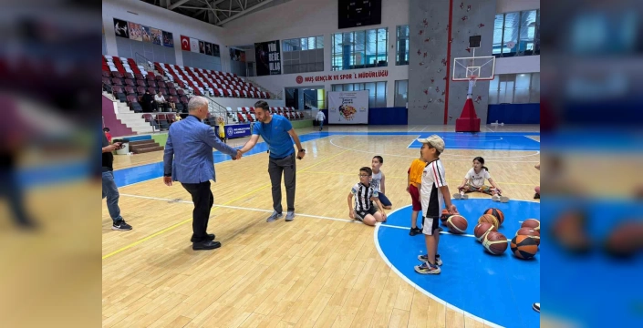 Muş'ta gençlere spor yatırımı: Geleceğe sağlam köprü