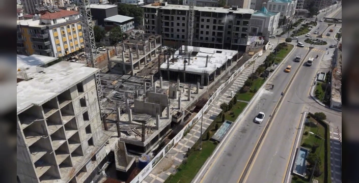 Osmaniye'de deprem konutları yükseliyor: Yıl sonunda 45 konut ve 79 iş yeri teslim edilecek