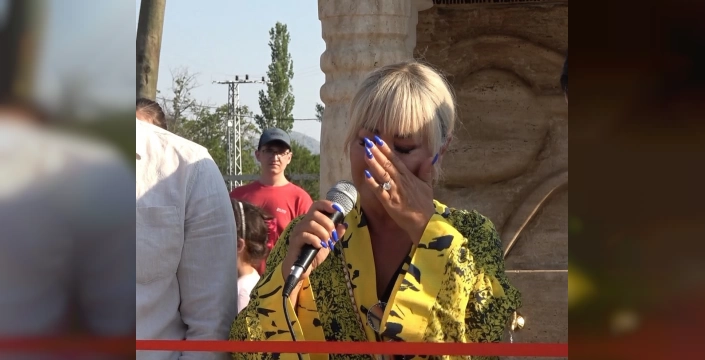 Safiye Soyman, oğlu Harun Akaröz adına çeşme hayratı açtı