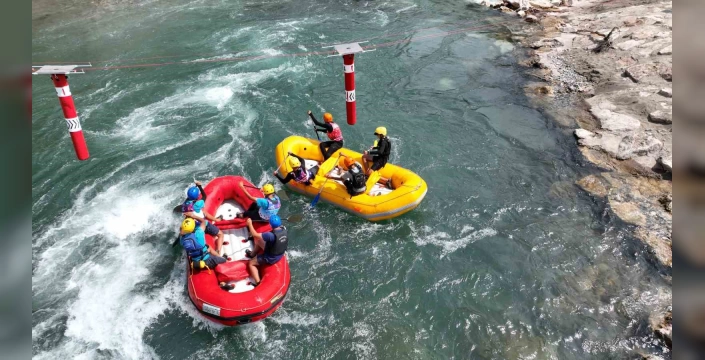 Tunceli'de Rafting Türkiye Şampiyonası Sonuçlandı: Rize Ardeşen Belediye Spor Kulübü Şampiyon