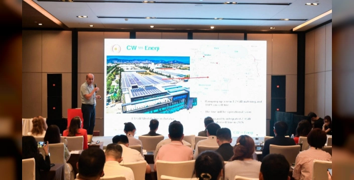 Türkiye'nin güneş enerjisi vizyonu Şanghay'da tanıtıldı