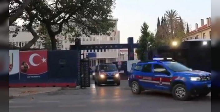 Yerlikaya açıkladı: 26 ilde FETÖ operasyonu, 77 gözaltı