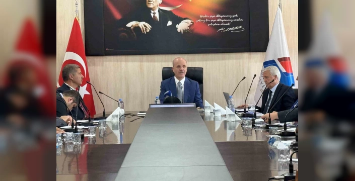 YÖK Başkanı Özvar, Ağrı İbrahim Çeçen Üniversitesi'nde: Şehit ve gazi yakınlarına yeni kontenjanlar