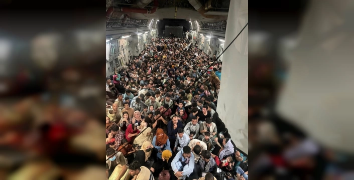 Afganistan'da Taliban Yönetimi: 4 Yıl Sonra Kadınlar ve Kız Çocukları İçin Karanlık Bir Dönemin Devamı