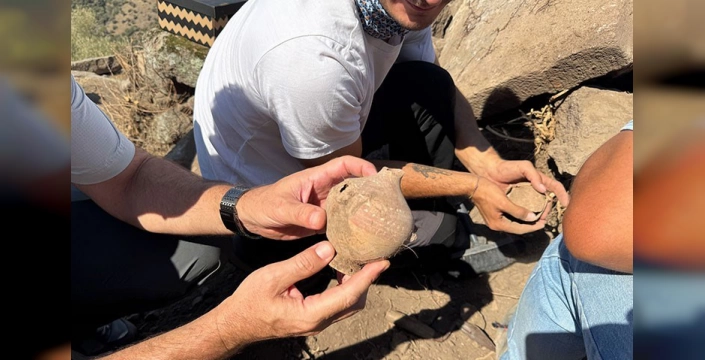 Aigai Antik Kenti'nde Demeter Tapınağı Bulundu