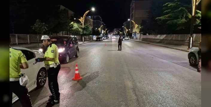 Alaca'da trafik denetimi: 24 bin 840 TL ceza