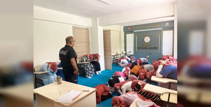 Aydın'da afet eğitimi: İncirliova Kur'an kursu öğrencilerine afet bilinci aşılandı