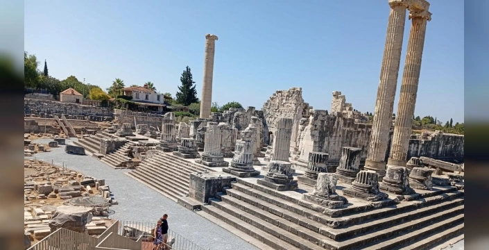 Aydın'da Apollon Tapınağı ziyarete açıldı