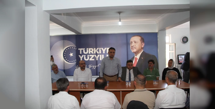 Baybatur, Kula'da konuştu: Yerel seçim sonuçlarını değerlendirdi