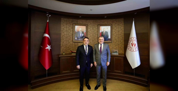 Bilecik Valisi Sözer, Bakan Bak'ı ziyaret etti: Gençlik ve spor yatırımları görüşüldü