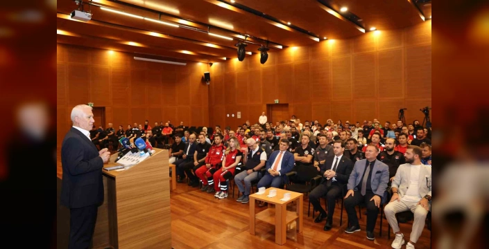 Bozbey, Bursa yangın kahramanlarına teşekkür etti