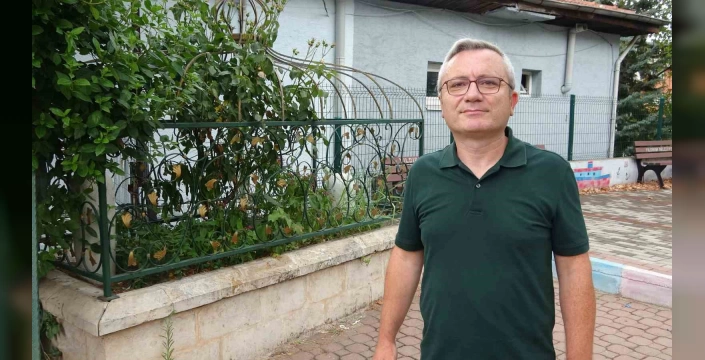 Bursa'da Molla Arap Hazretleri'nin Kabri Bakımsızlığa Terk Edilmiş