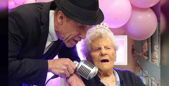 Ethel Caterham, 116. yaş gününü kutladı