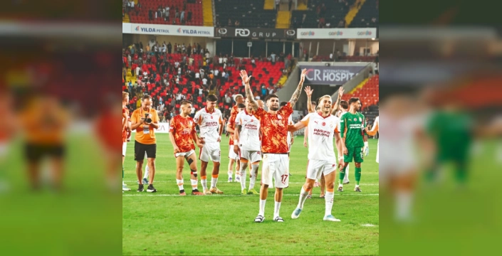 Galatasaray, Fatih Karagümrük'ü ağırlayacak: Osimhen, maç kadrosunda