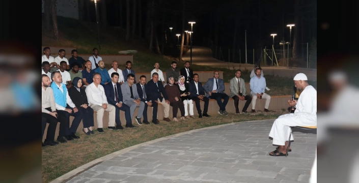 Gediz'de gençlerle buluşma: Bakan Yardımcısı Eminoğlu, önemli projeleri dinledi