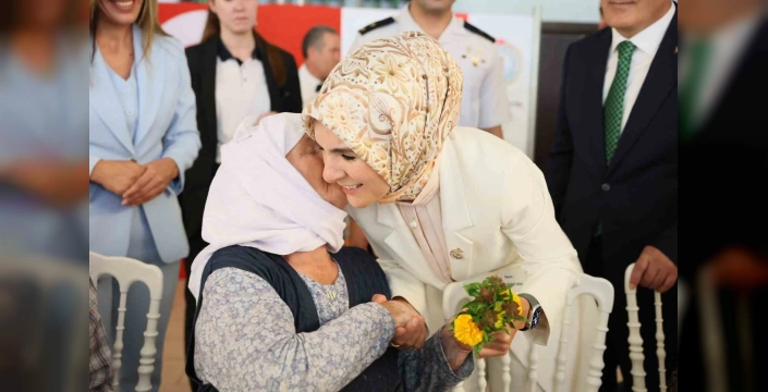 Göktaş, Muğla'da şehit yakınları ve gazilerle buluştu