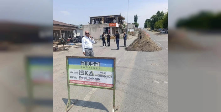 Hamur'da doğalgaz çalışmaları sürüyor