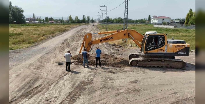 Iğdır'da kanalizasyon çalışmaları sürüyor