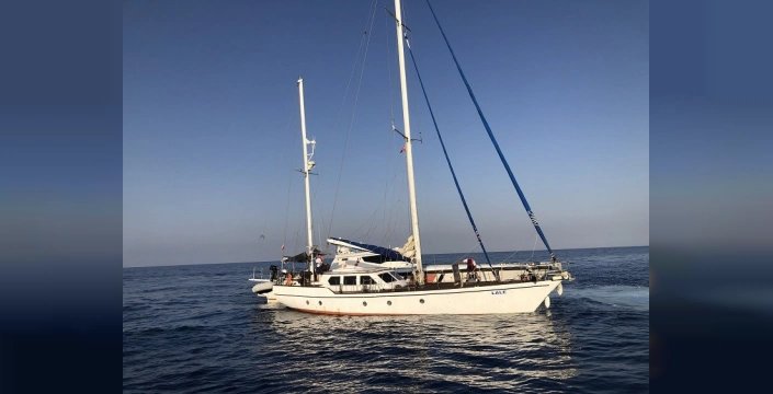 İzmir'de 65 düzensiz göçmen yakalandı