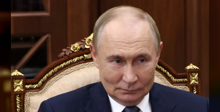 Lavrov: Putin, Zelenski ile görüşmeye hazır, ancak...