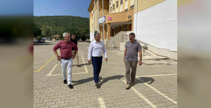 Menteşe'de Okul Hazırlıkları: Yaz Tatili Çalışmaları Devam Ediyor