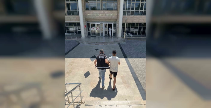 Muğla'da sahte dolar operasyonu: 25 sahte banknot ele geçirildi